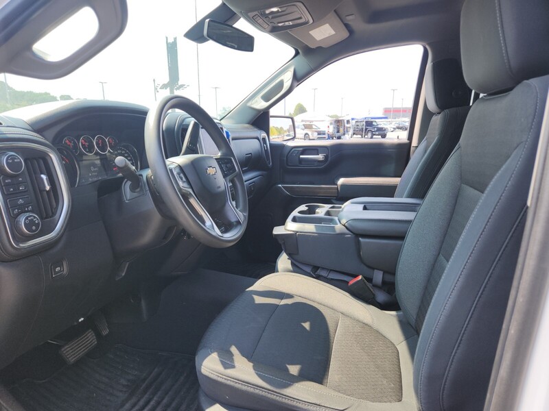 2020 Chevrolet Silverado 1500 LT photo 10