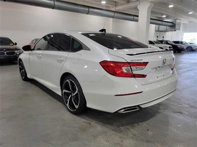 2022 Honda Accord Sport 2.0T photo 11