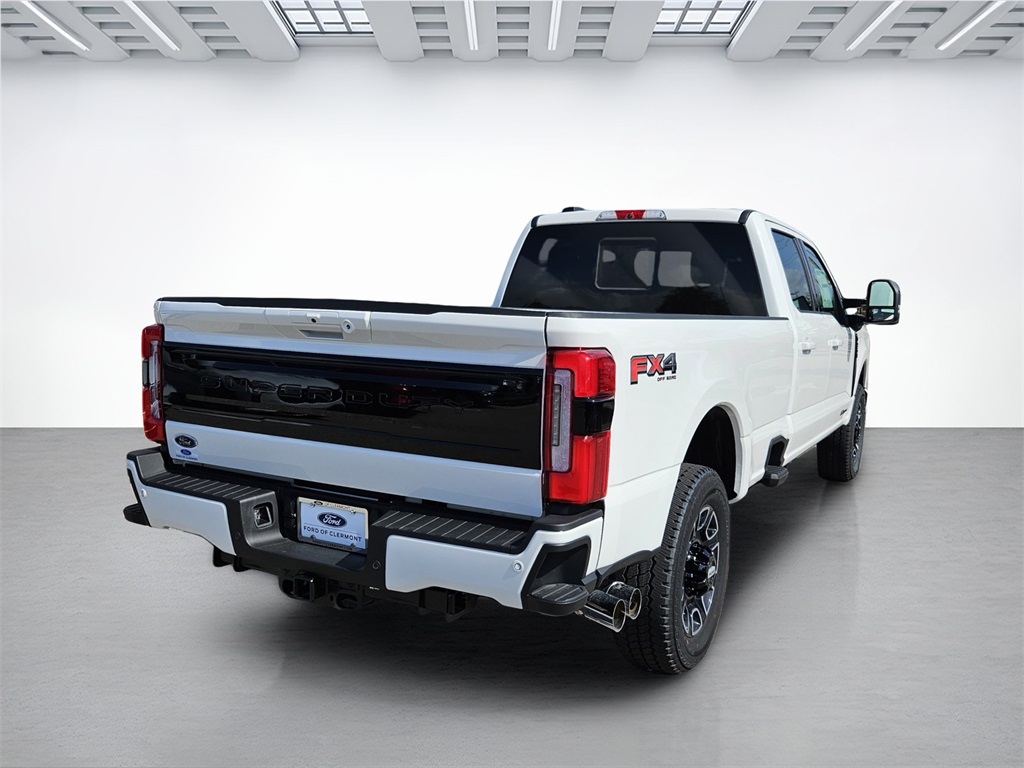 2025 Ford F-250 Platinum photo 5