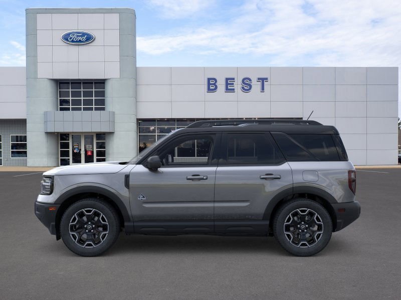 2025 Ford Bronco Sport Outer Banks photo 2