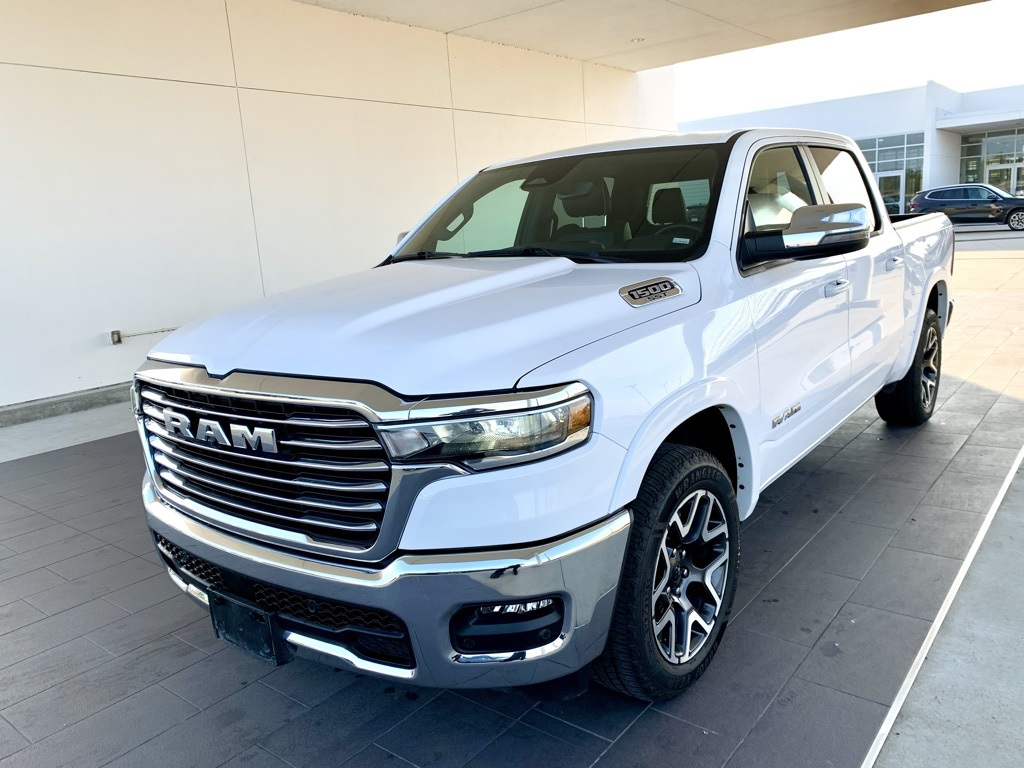 2025 RAM Ram 1500 Pickup Laramie's photo