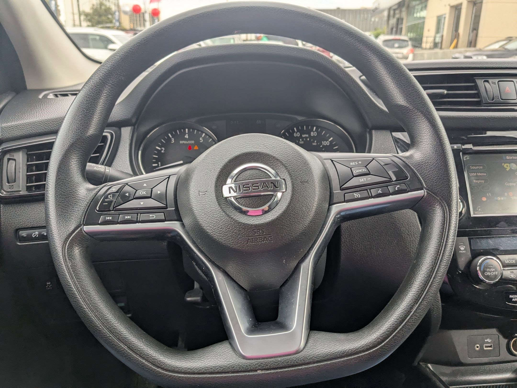 2019 Nissan Rogue Sport SV photo 15