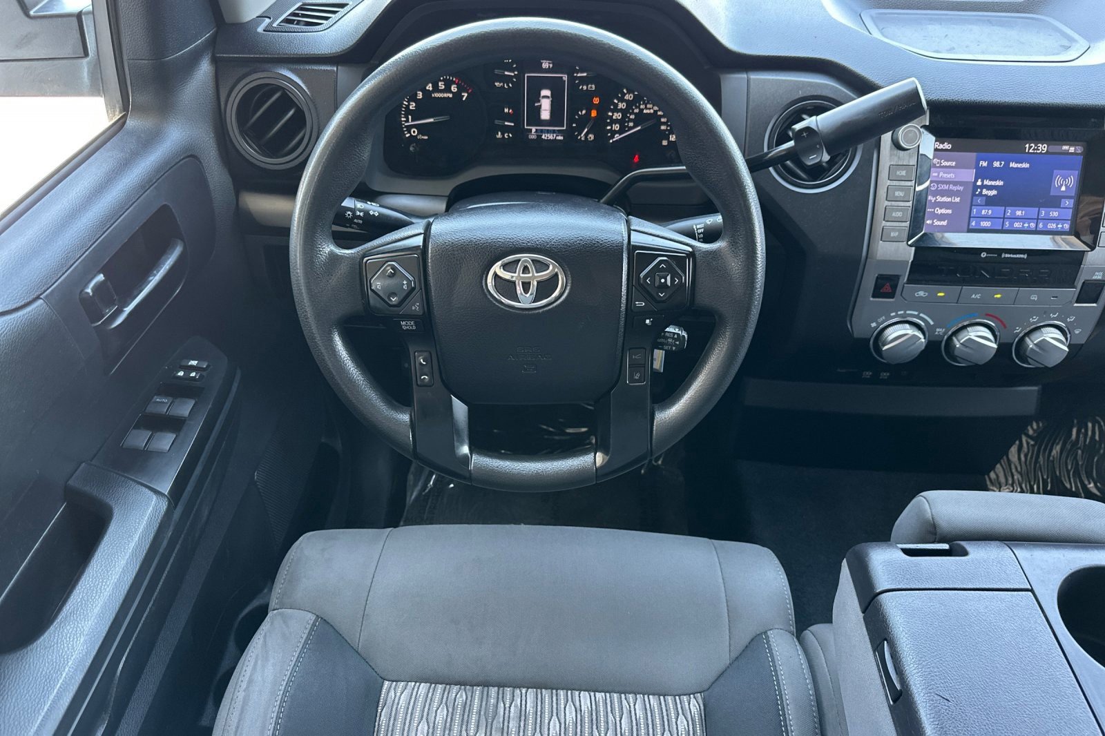 2021 Toyota Tundra SR5 Grade photo 17