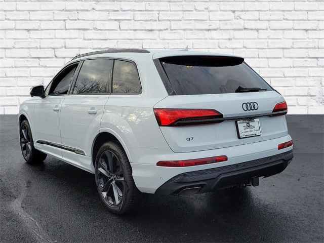 2025 Audi Q7 Premium Plus 55 photo 3