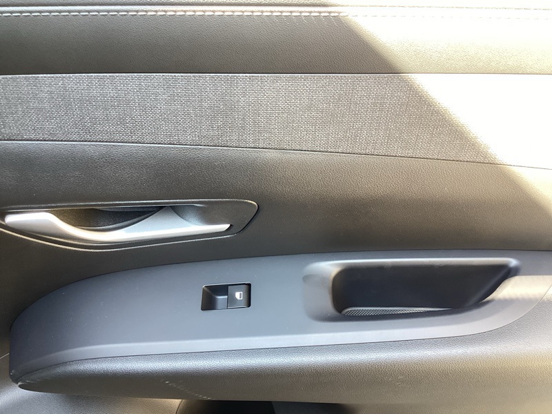 2025 Hyundai Tucson SEL Convenience photo 14