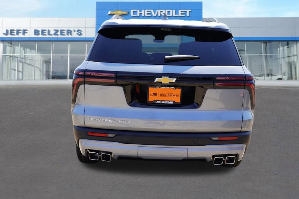 2026 Chevrolet Traverse photo 3