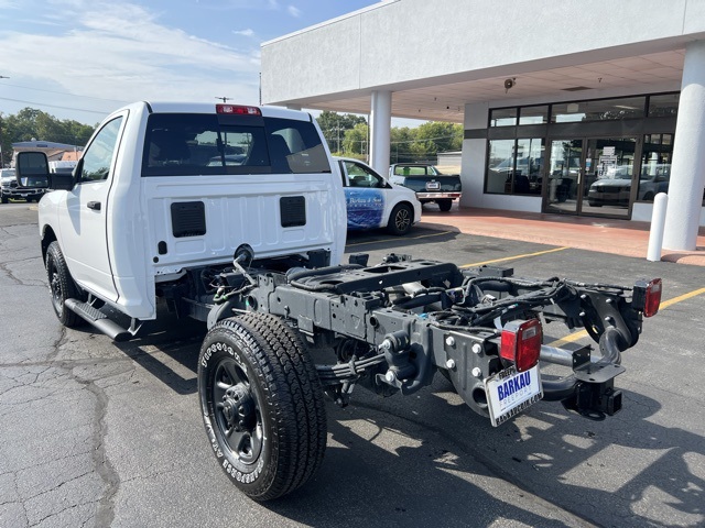 2025 Ram 3500 Tradesman photo 15