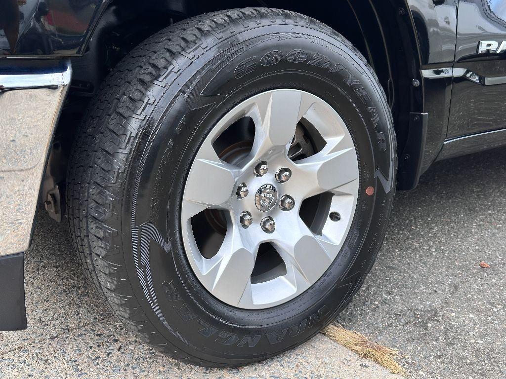 2021 Ram 1500 Big Horn photo 13
