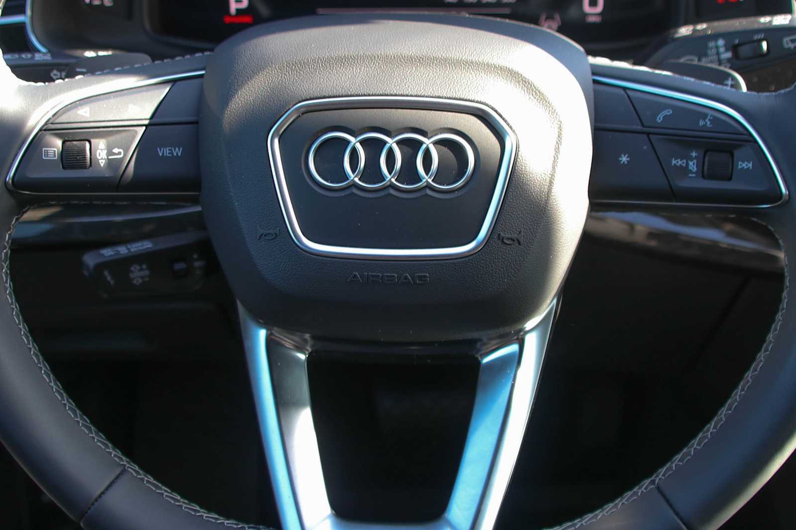 Certified Used 2025 Mythos Black Metallic Audi Prestige image 14