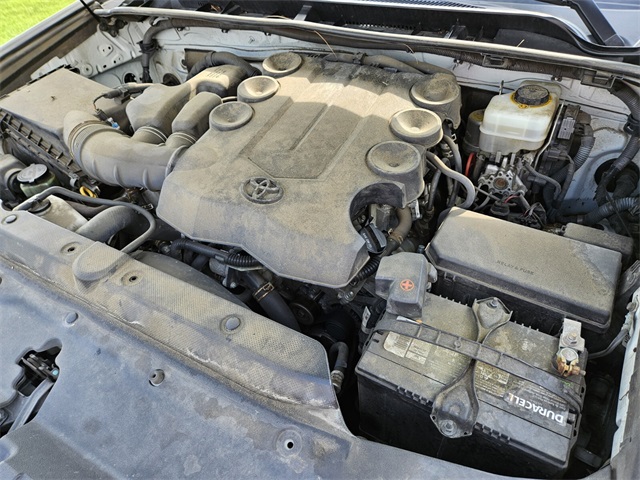 2014 Toyota 4Runner Base photo 18