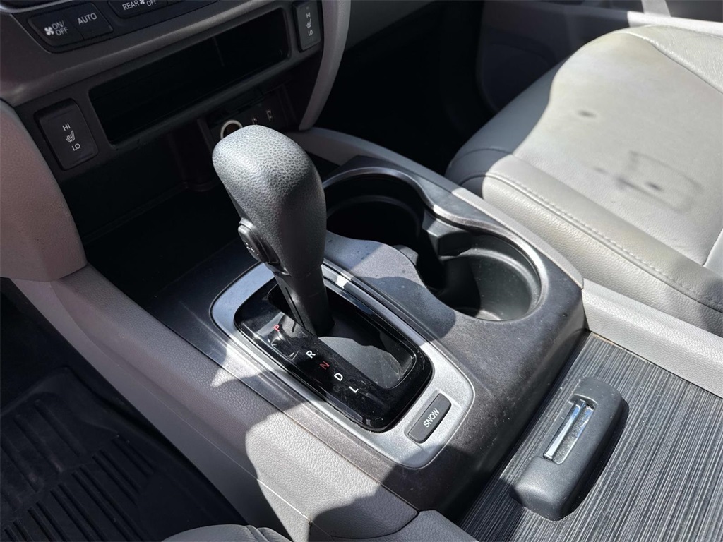 2017 Honda Pilot EX-L photo 24