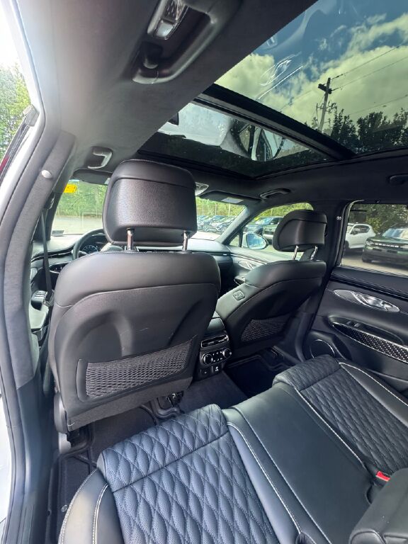 2024 Genesis GV70 3.5T Sport photo 16