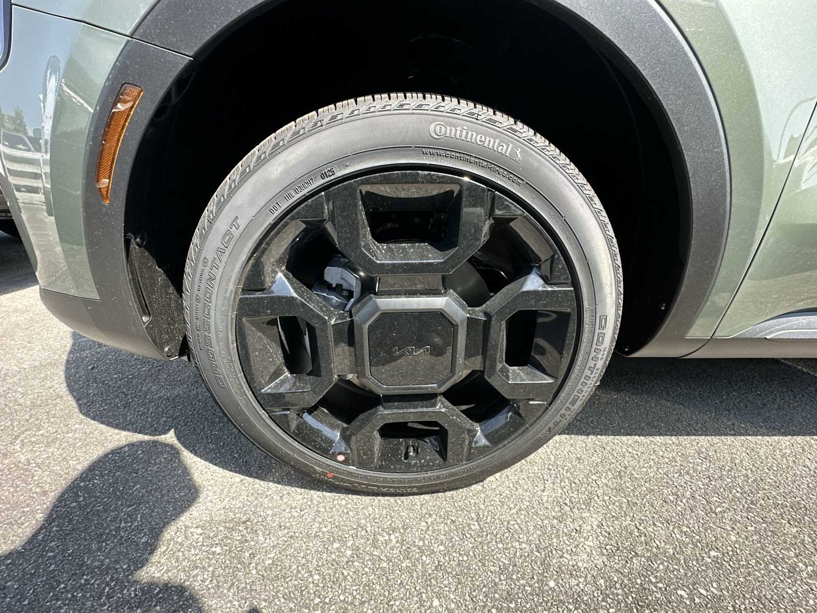 2025 Kia Sorento X-Line EX photo 2