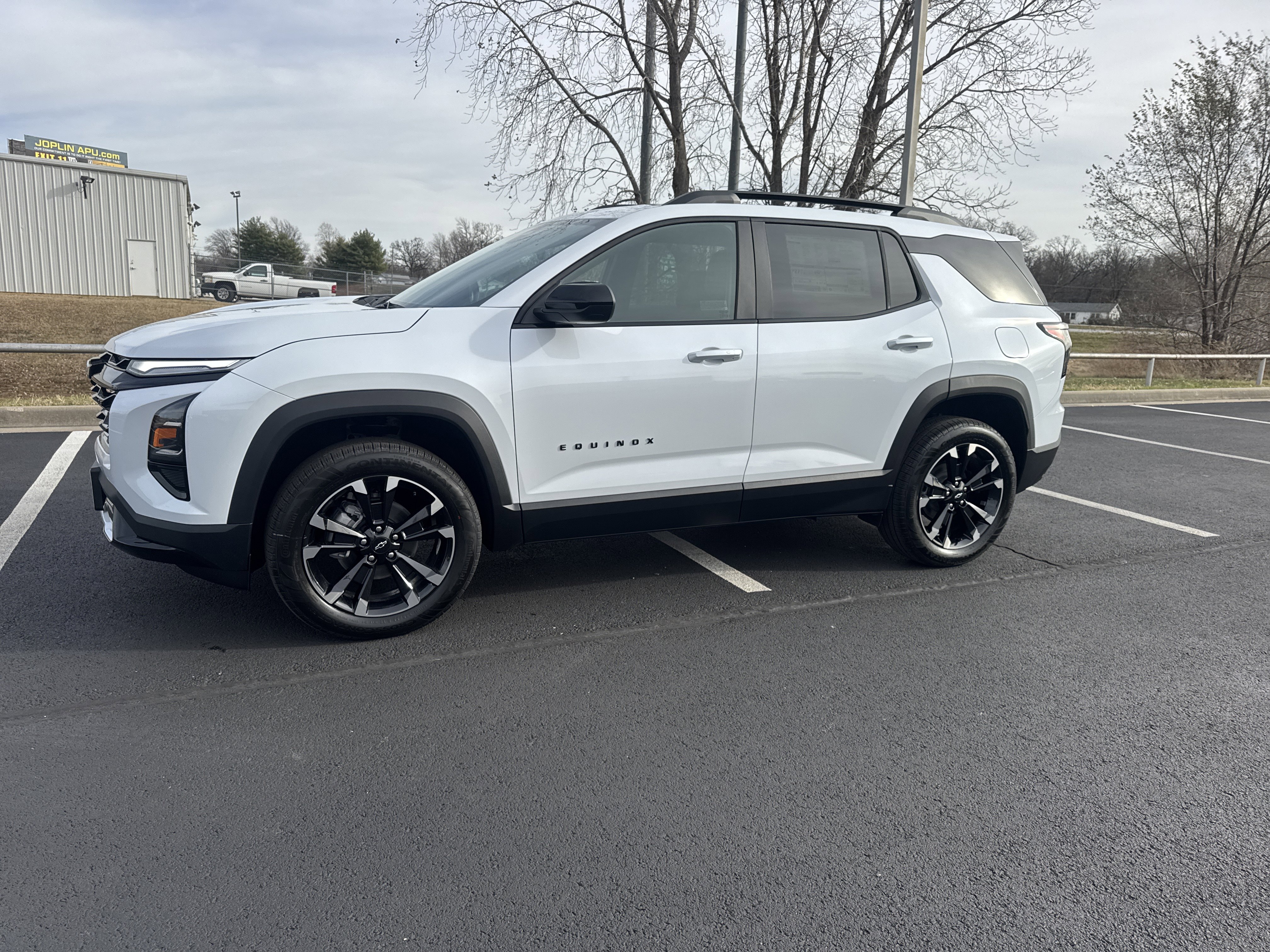 2026 Chevrolet Equinox RS's photo