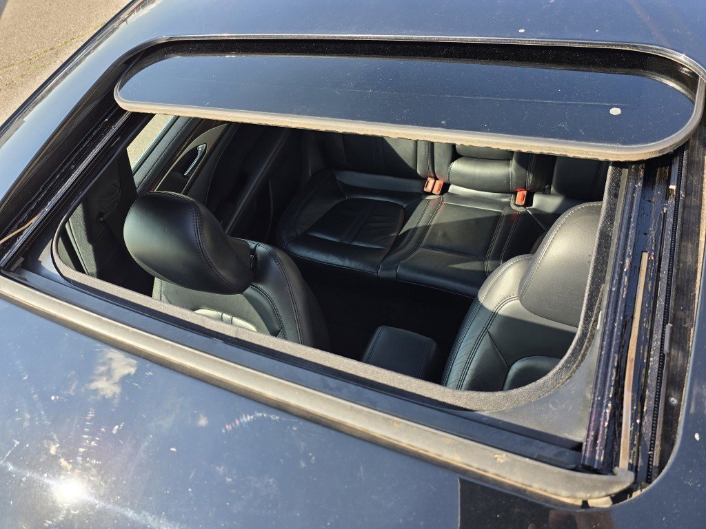 2017 Lincoln MKZ Select photo 2