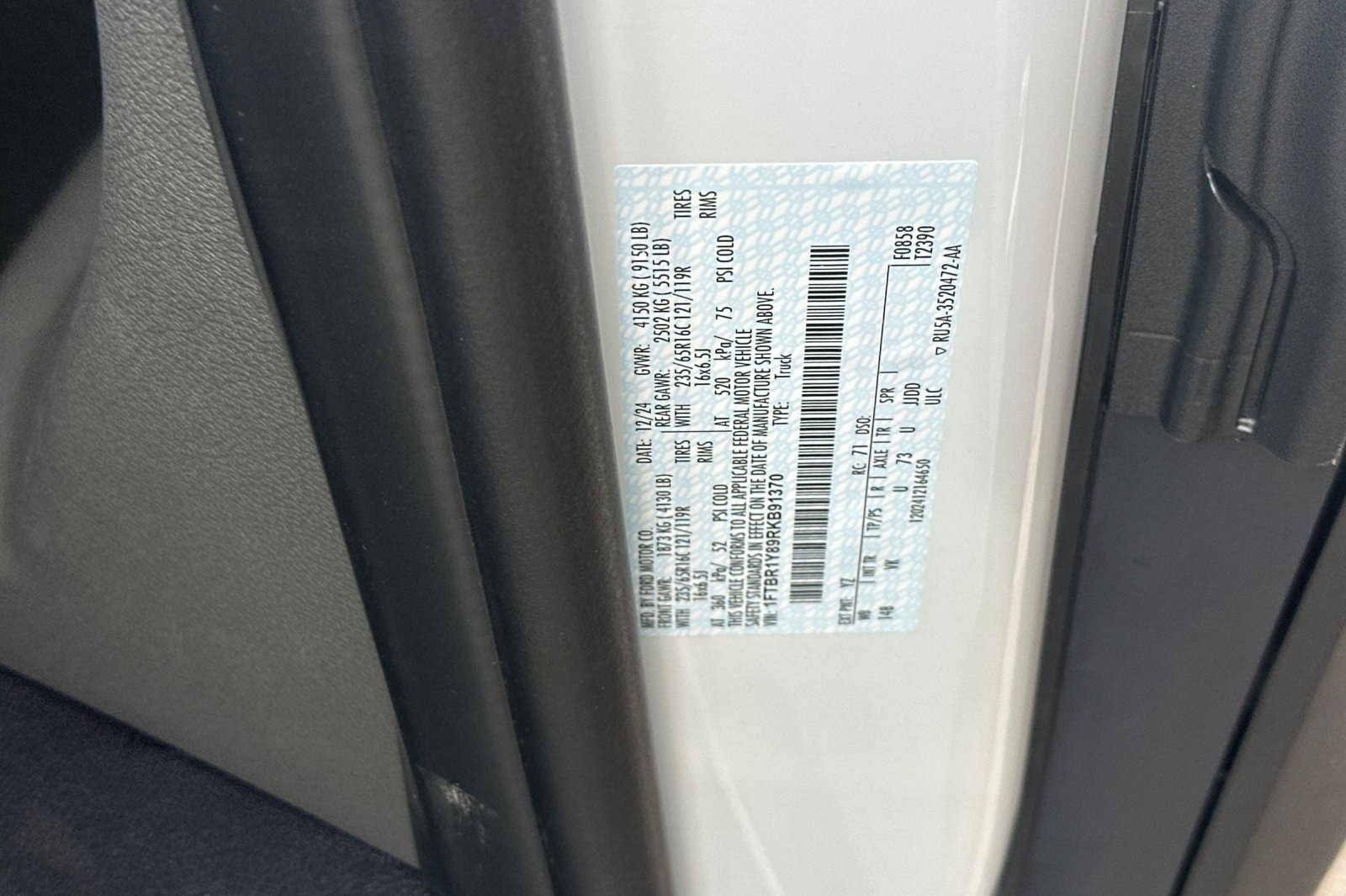 2024 Ford Transit photo 22