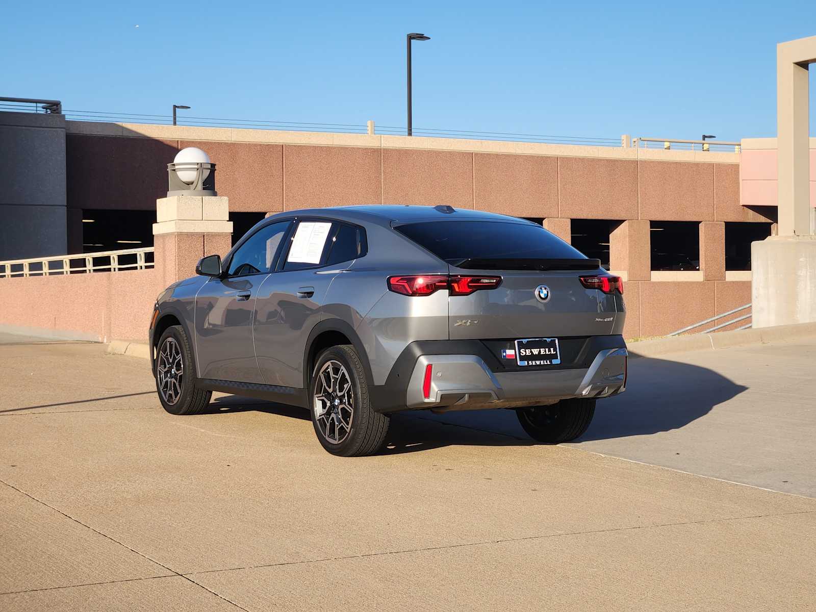 2025 Bmw X2 xDrive28i photo 3