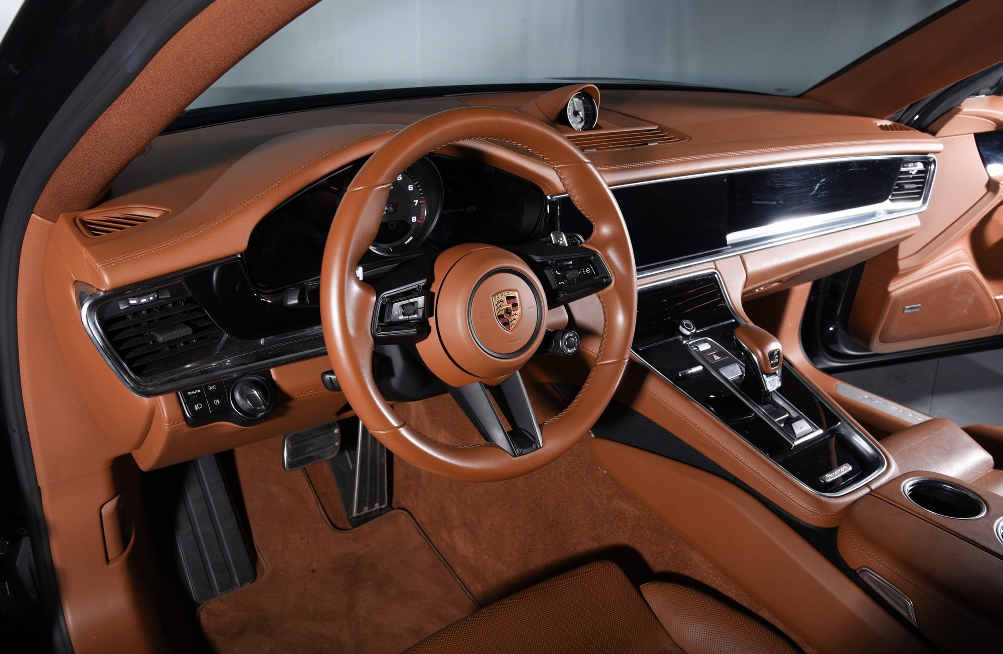 2022 Porsche Panamera E-Hybrid Sport Turismo 4S photo 4