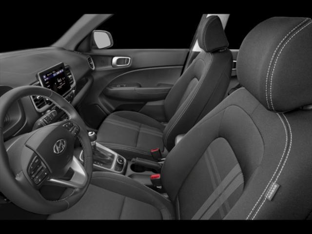 2025 Hyundai Venue SEL photo 6