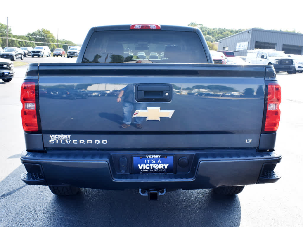 2017 Chevrolet Silverado 1500 LT photo 24
