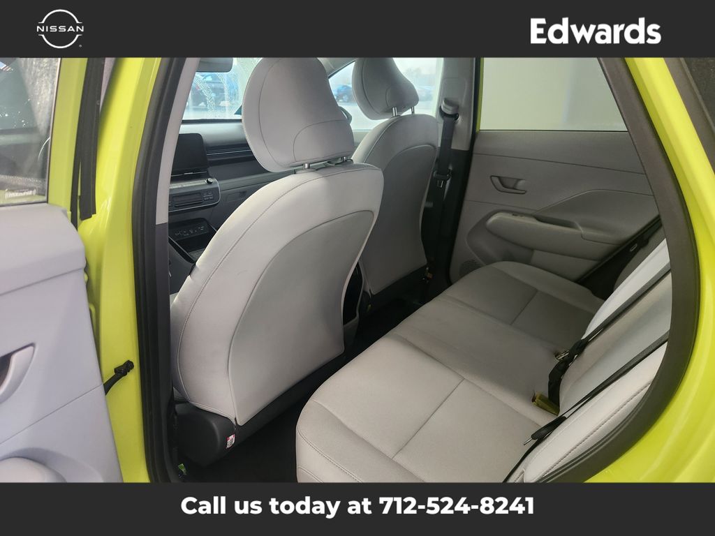 2024 Hyundai Kona SEL photo 9