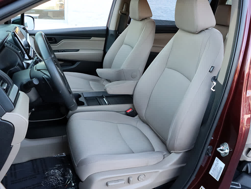 2019 Honda Odyssey EX photo 7