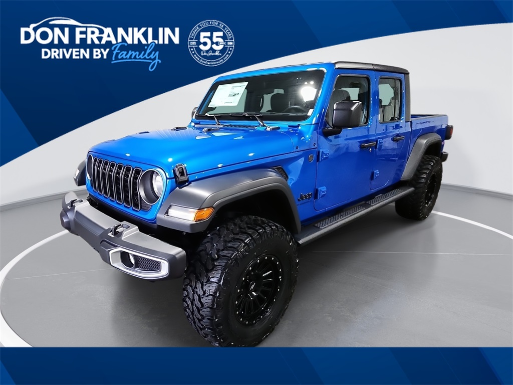 2026 Jeep Gladiator Sport's photo