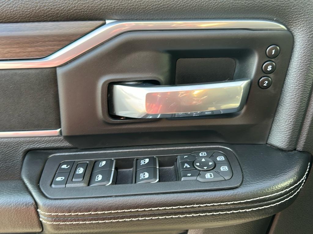 2025 Ram 2500 Laramie photo 12