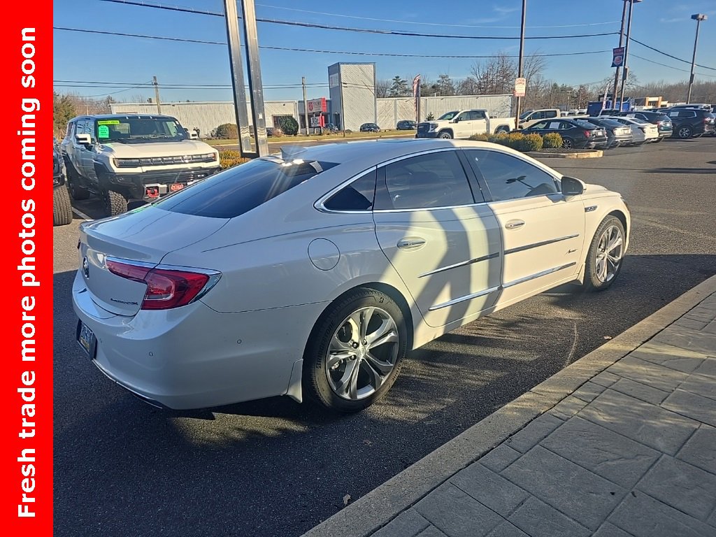 2018 Buick LaCrosse Avenir photo 4