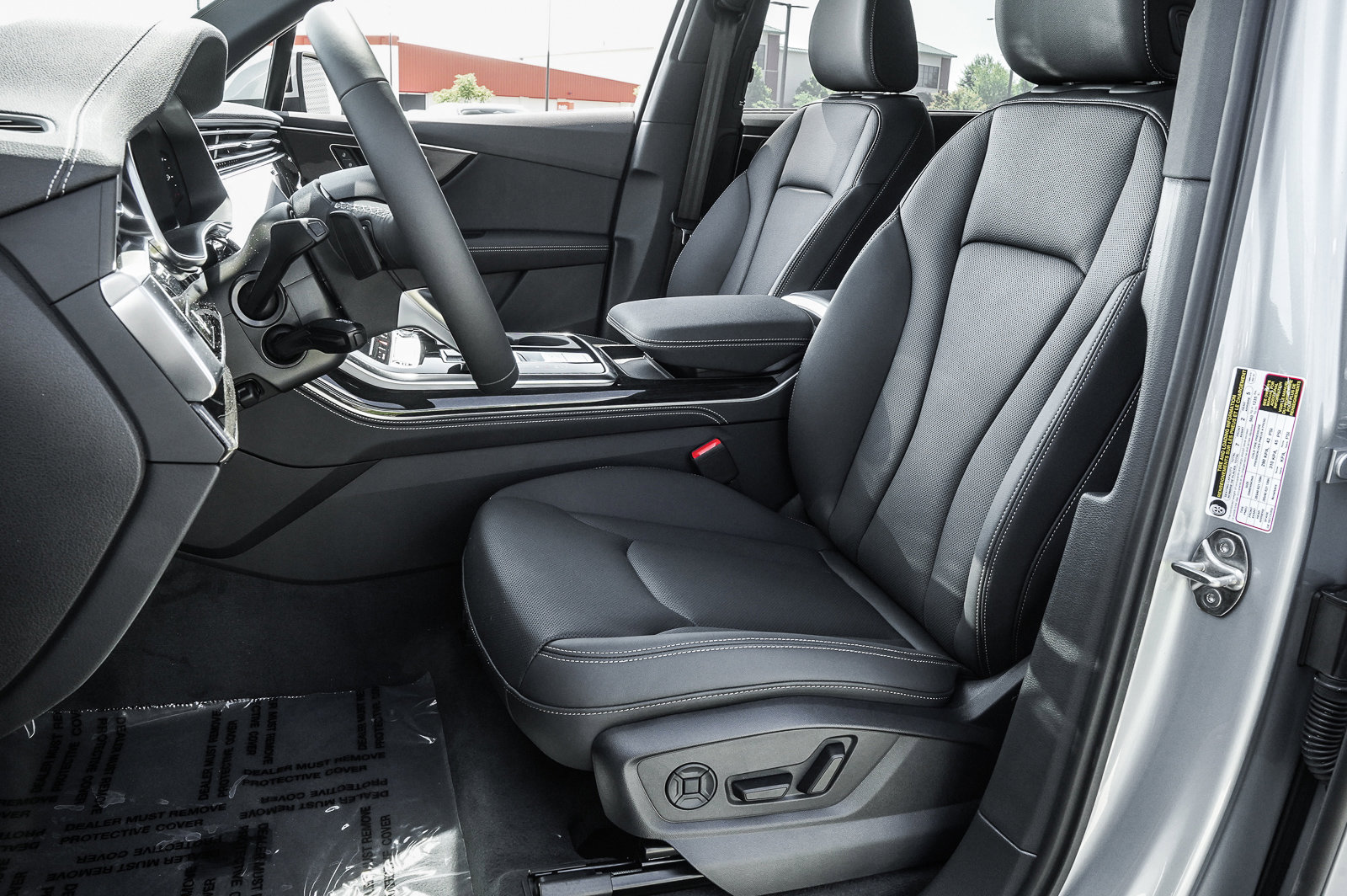 2025 Audi Q7 Premium Plus photo 8
