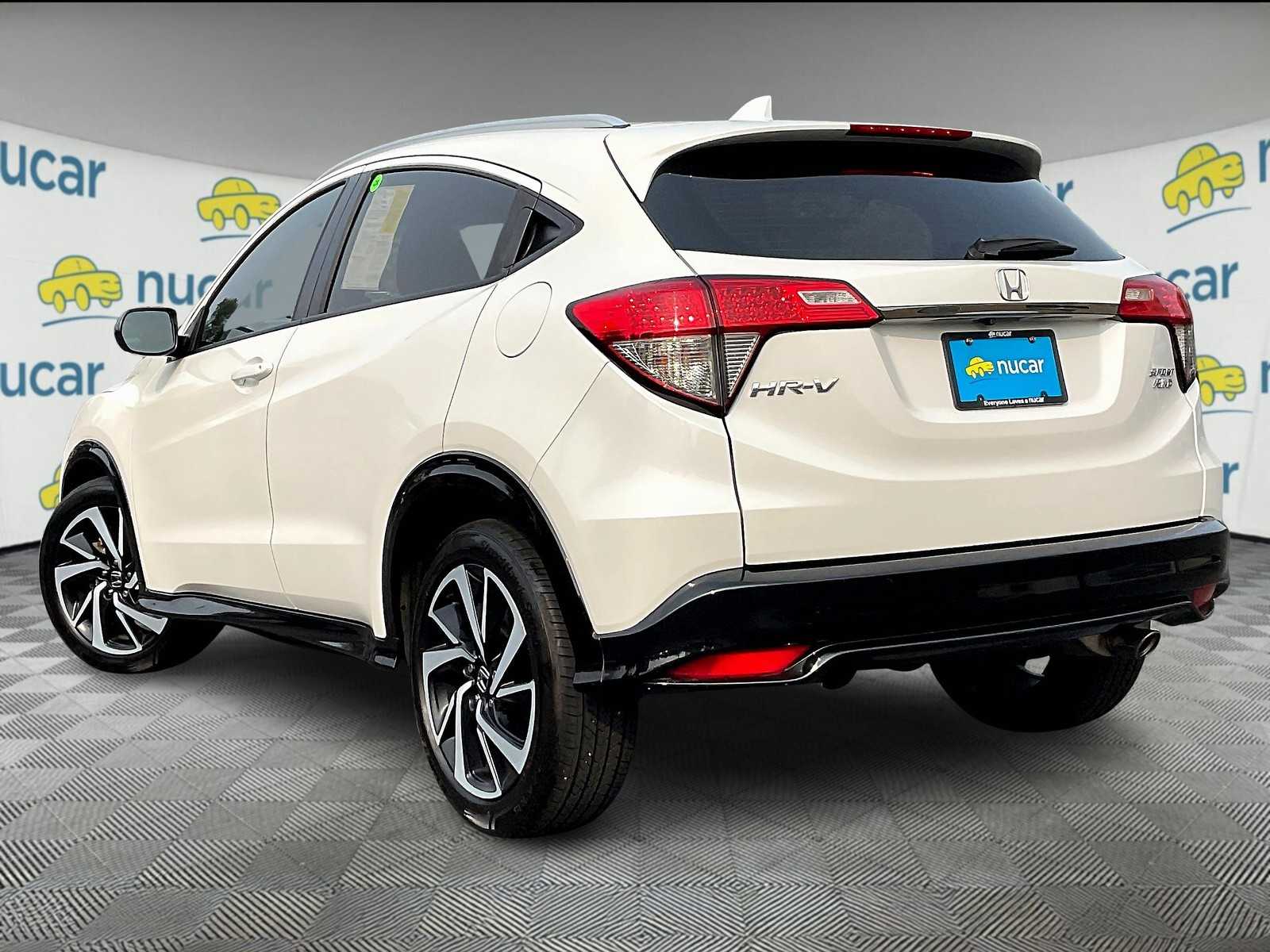 2020 Honda HR-V Sport photo 4