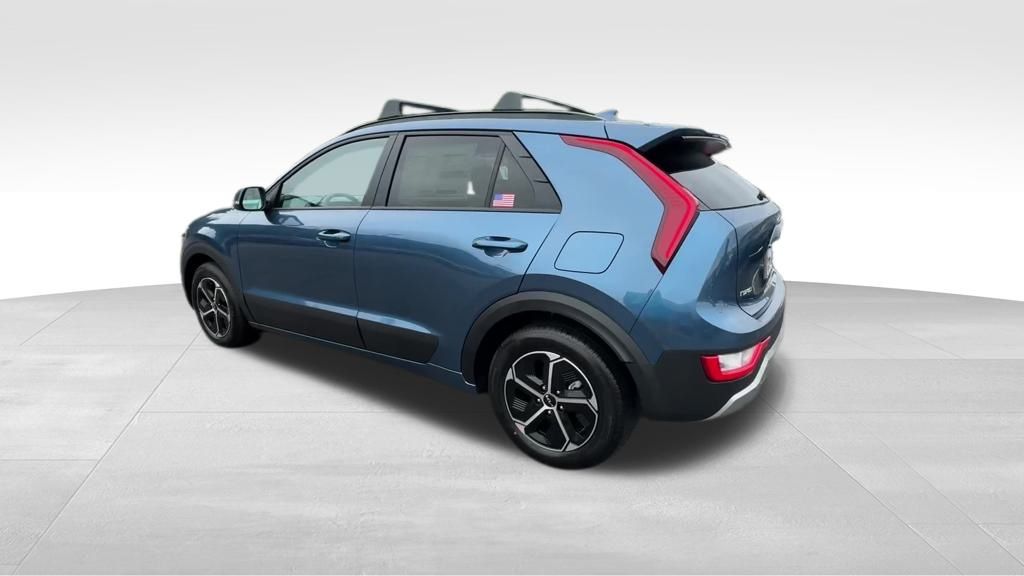 2025 Kia Niro EX photo 2