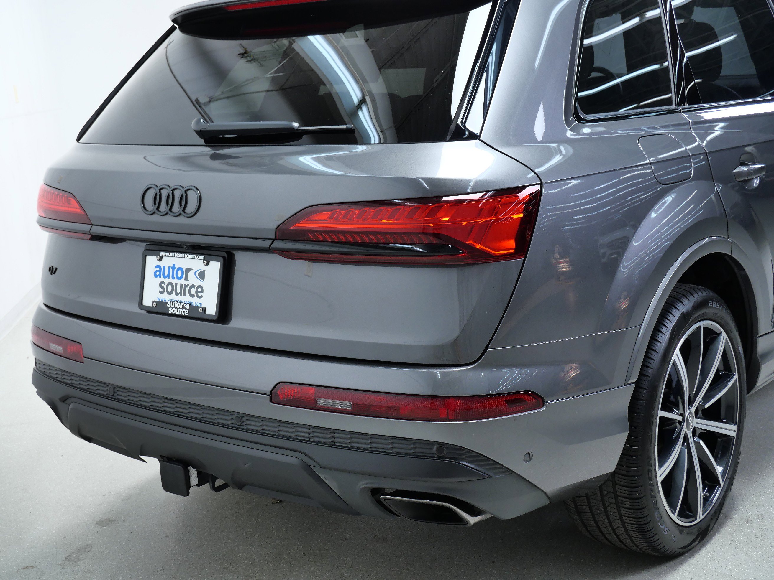 2025 Audi Q7 Premium Plus photo 4