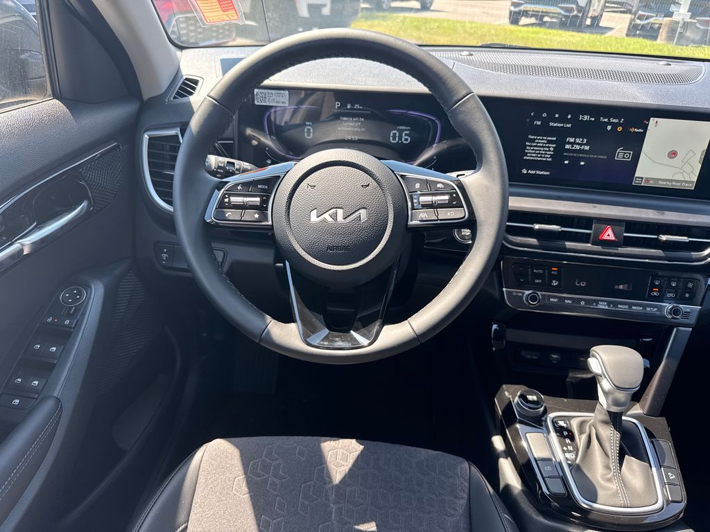 2026 Kia Seltos S photo 22