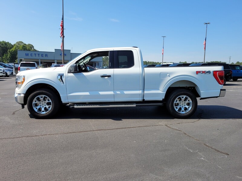 2022 Ford F-150 XLT photo 4