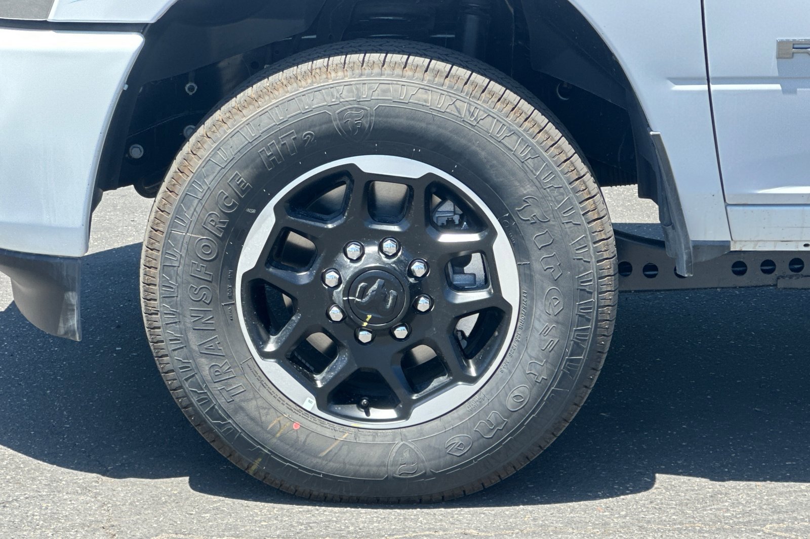 2025 Ram 2500 Laramie photo 24