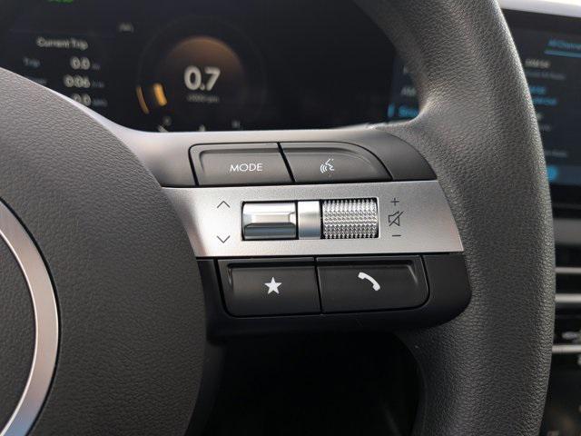 2025 Hyundai Santa Cruz SEL Activity photo 4