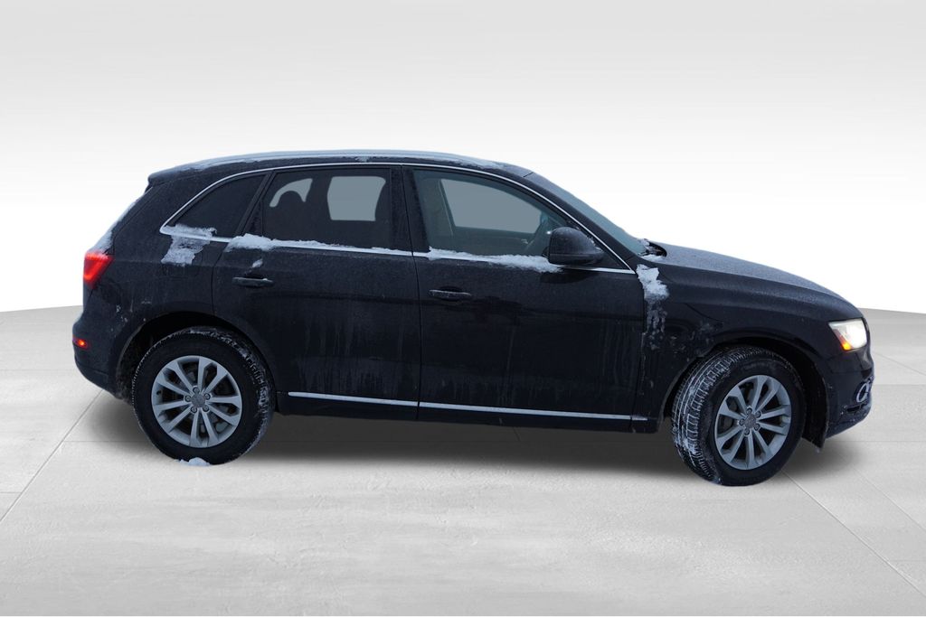 Used 2014 Audi Q5 Premium with VIN WA1CFAFP5EA023212 for sale in Lakeville, MN