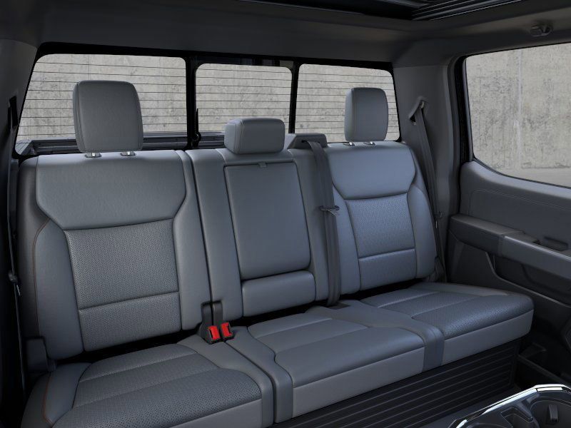 2025 Ford F-150 Lightning Lariat photo 6