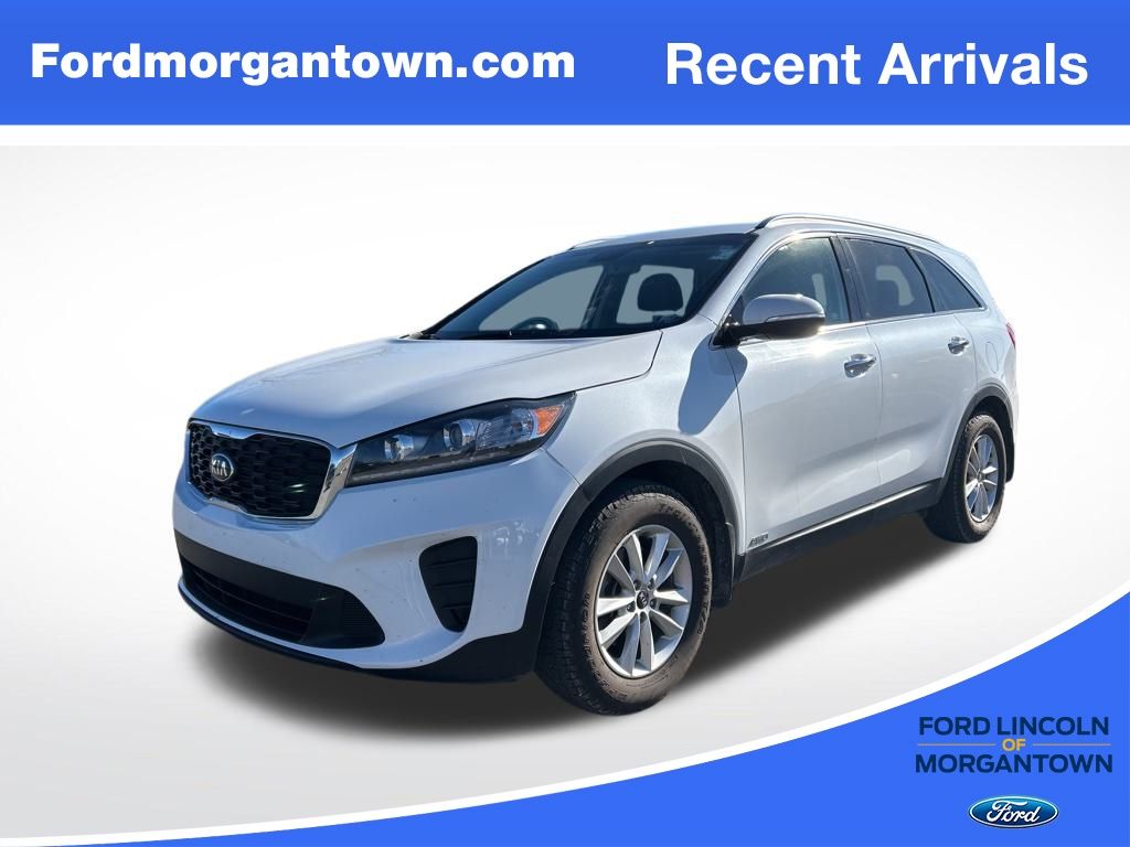 2019 Kia Sorento LX's photo