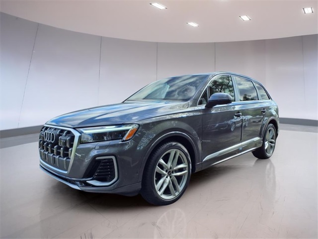 2025 Audi Q7 Premium Plus photo 4
