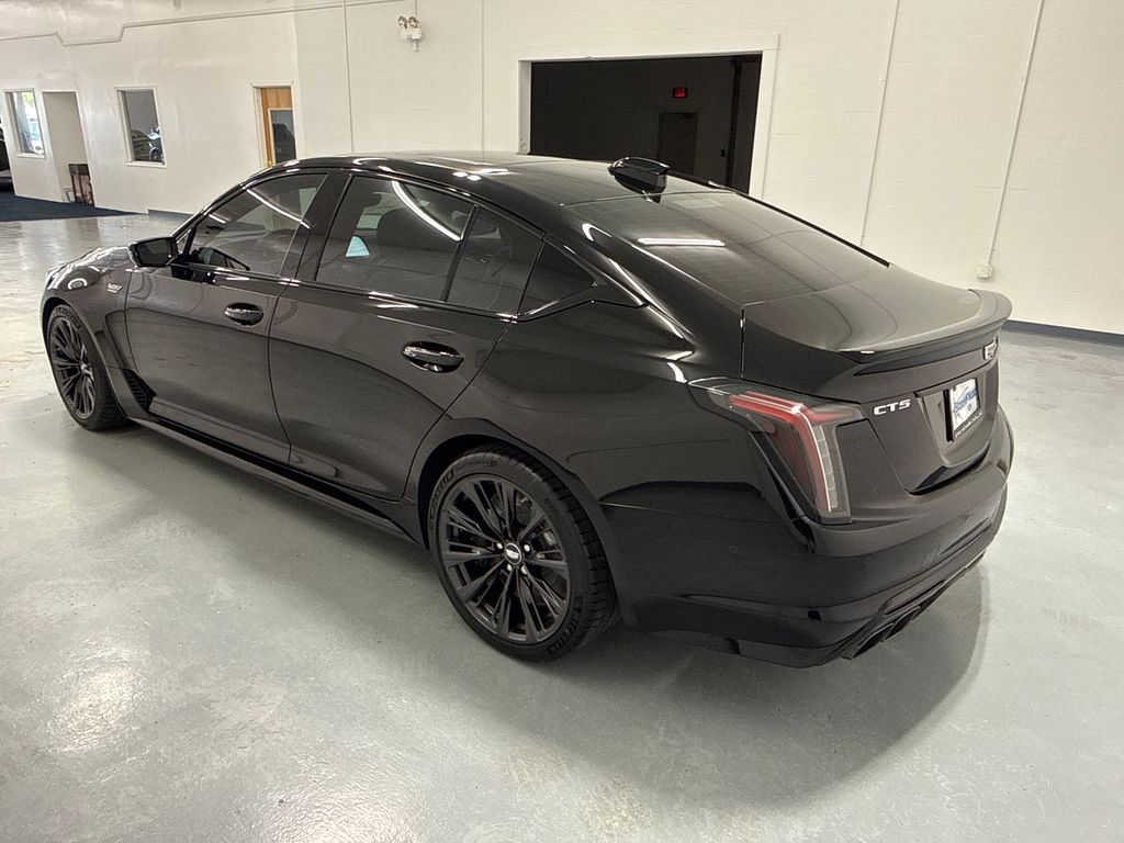 2026 Cadillac CT5 V Blackwing photo 2