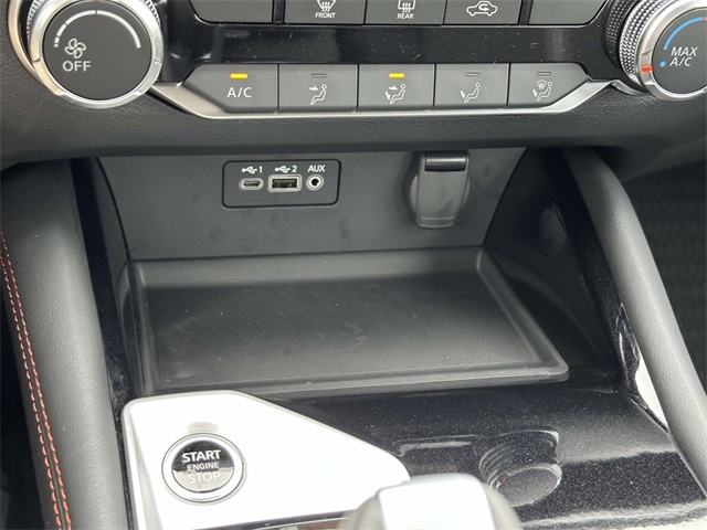 2025 Nissan Altima SR photo 22