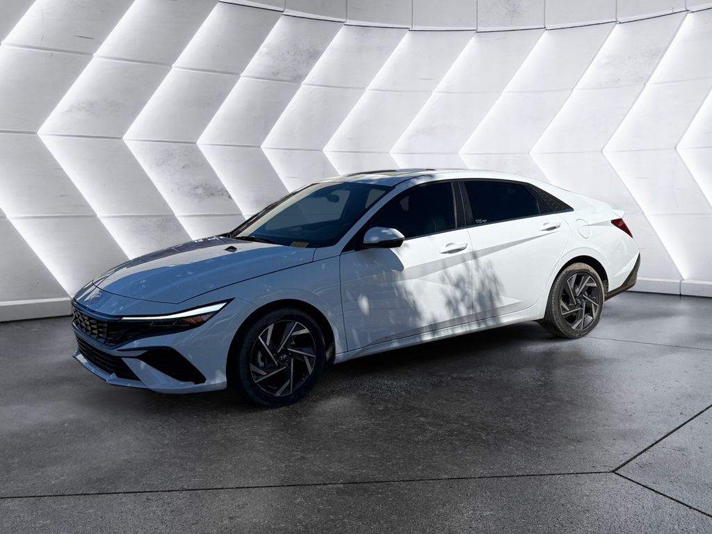 2025 Hyundai Elantra Hybrid Limited photo 2