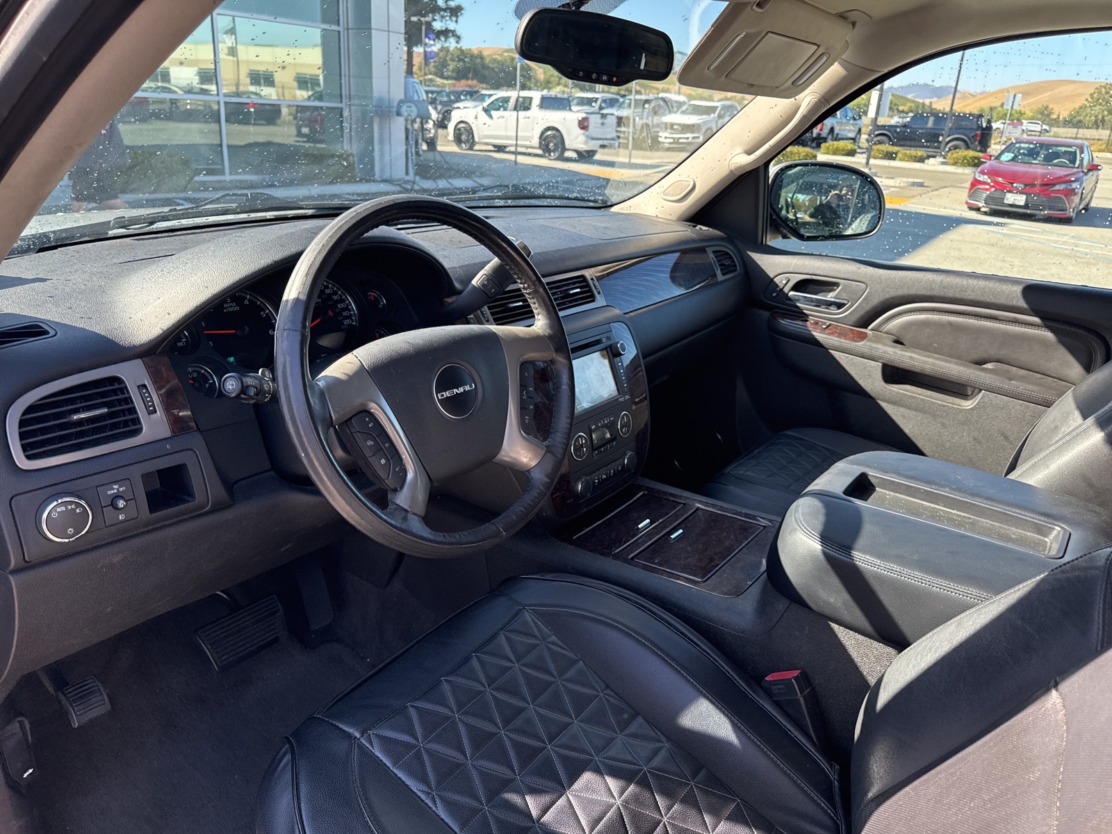 2012 Gmc Yukon Denali photo 5