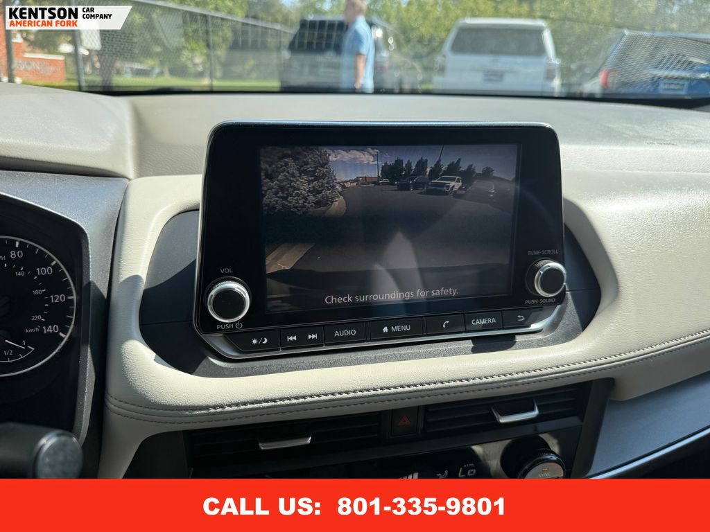 2024 Nissan Rogue SV photo 27
