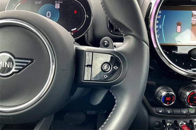 2024 Mini Cooper Signature photo 16