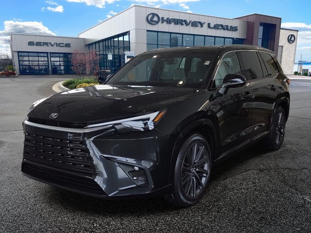 2026 Lexus TX Luxury's photo