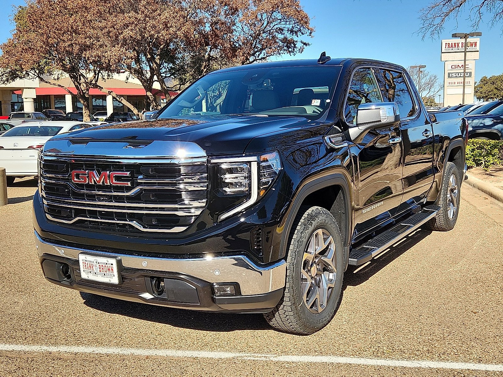 2026 GMC Sierra 1500 SLT's photo
