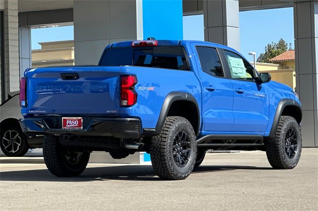 2025 Chevrolet Colorado ZR2 photo 4